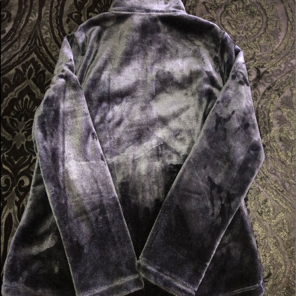 Heatkeep zip-up sweatshirt